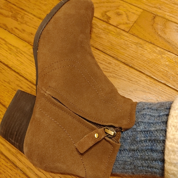 Naturalizer Collage Booties - Picture 4 of 12